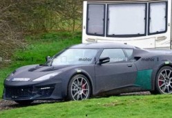 路特斯载具最新爆料消息,极致性能与科技融合，引领未来出行潮流”