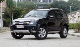 新哈弗h5最新爆料图片,硬派越野新标杆，外观升级引期待